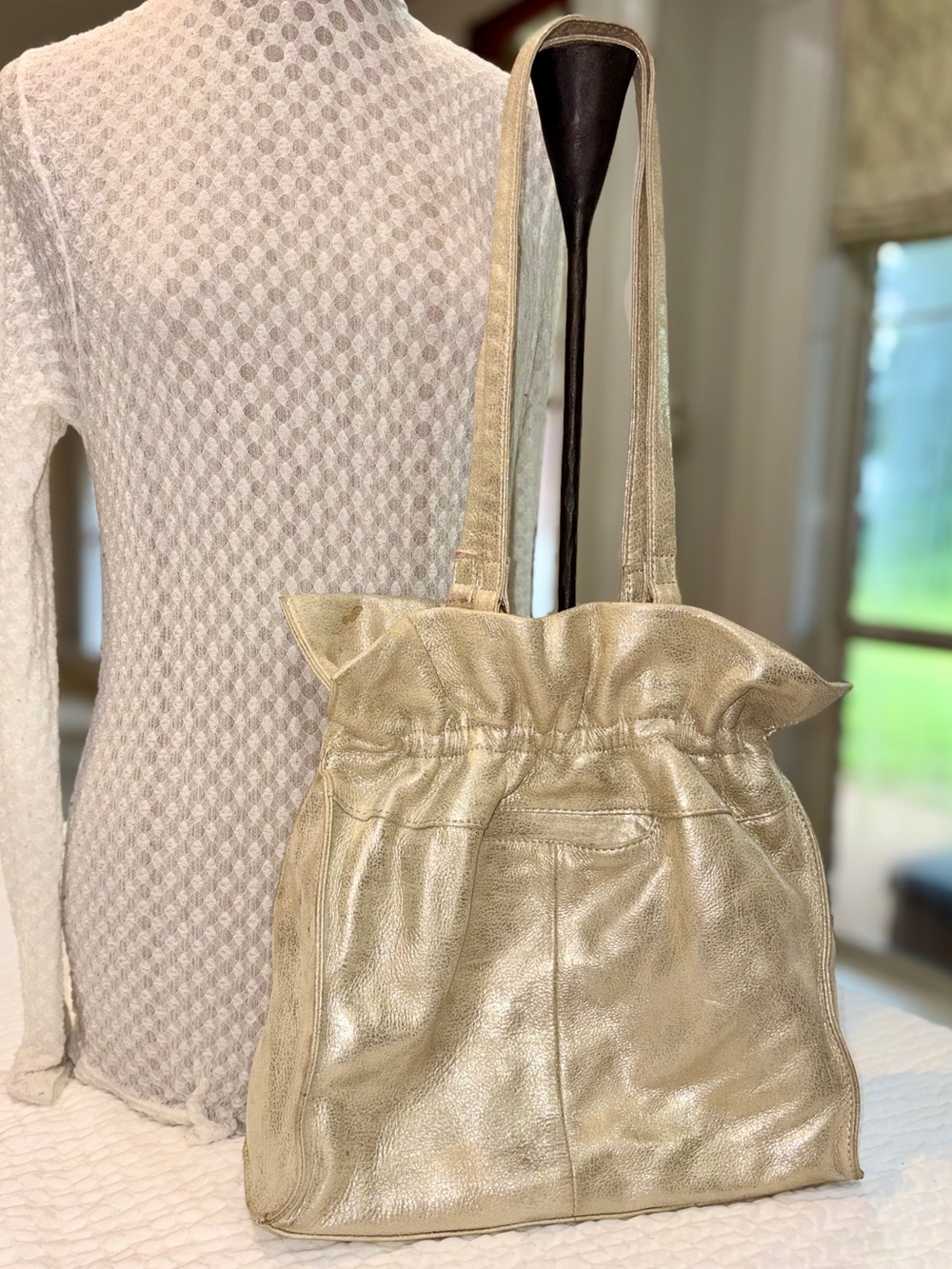 HOBO Caliber Metallic Gold Leather Shoulder Bag EUC 🌟HOLIDAY Season Ready&Clean